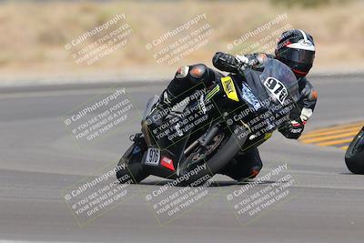 media/Sep-11-2022-SoCal Trackdays (Sun) [[81b7e951af]]/Turn 16 (945am)/